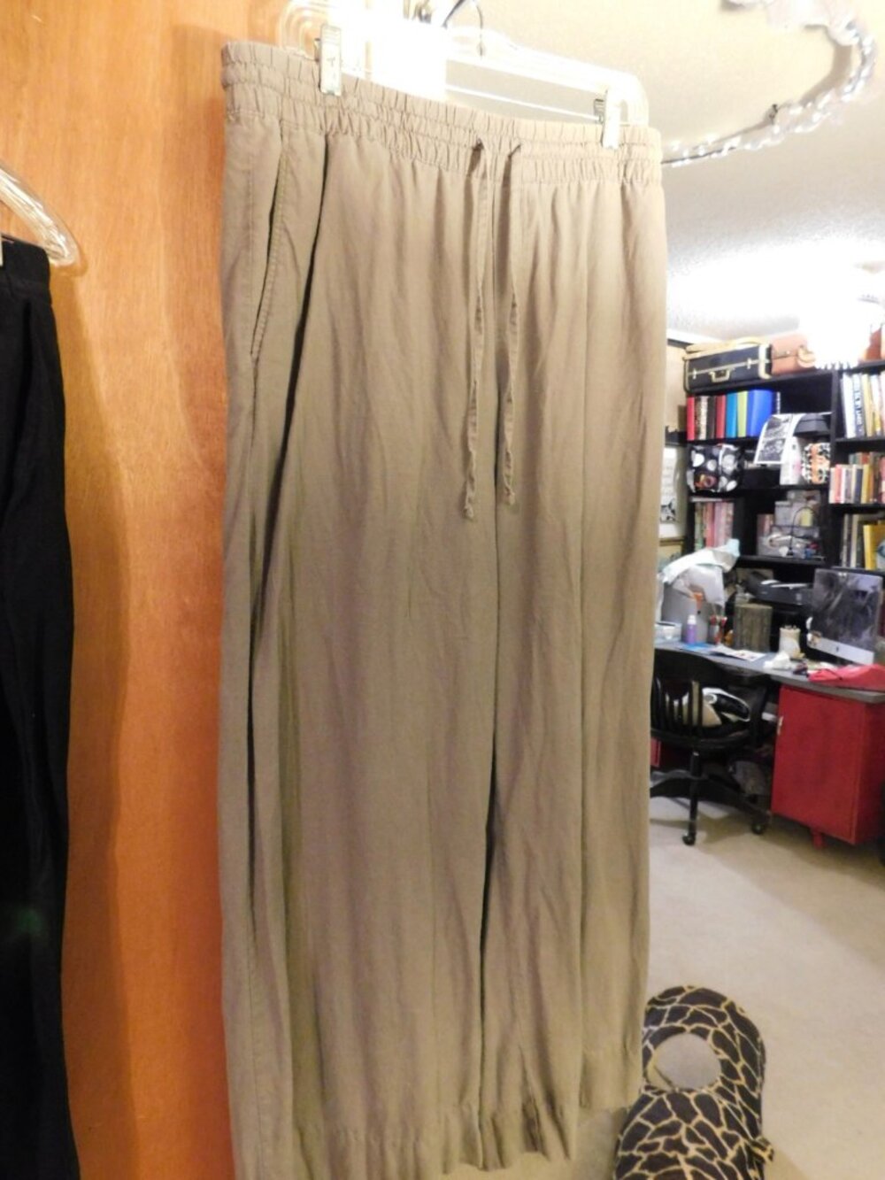 Flowy Elastic Waist Summer Pants Size Large